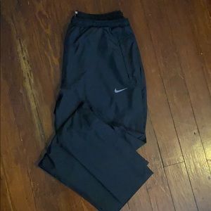 Nike windbreaker pants
